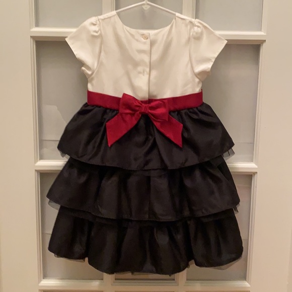 Gymboree size 5T dress AND matching doll dress - Picture 2 of 4